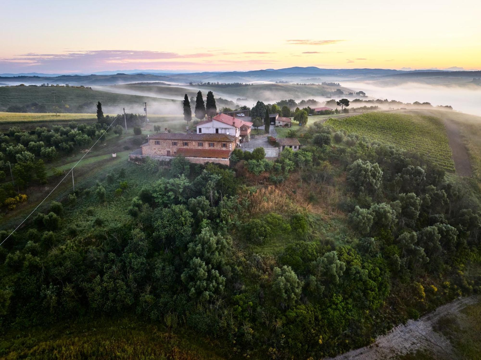 Agriturismo La Buca Di Bellugi San Quirico dʼOrcia Exterior foto