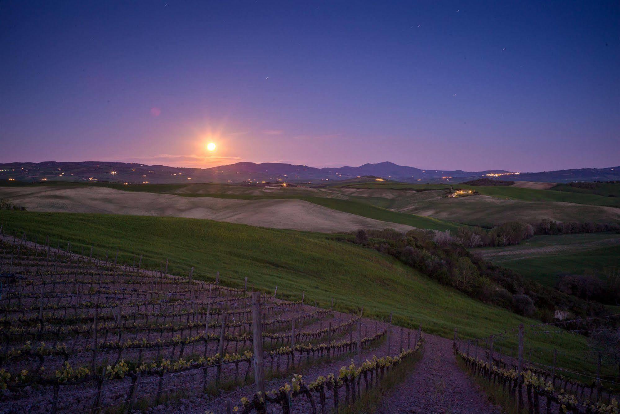 Agriturismo La Buca Di Bellugi San Quirico dʼOrcia Exterior foto